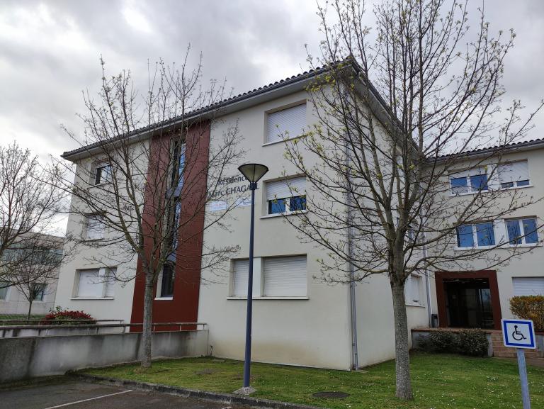 Façade
